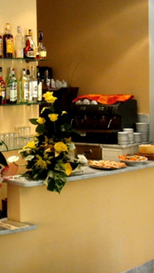 Hotel Illi Марина ди Маса Екстериор снимка