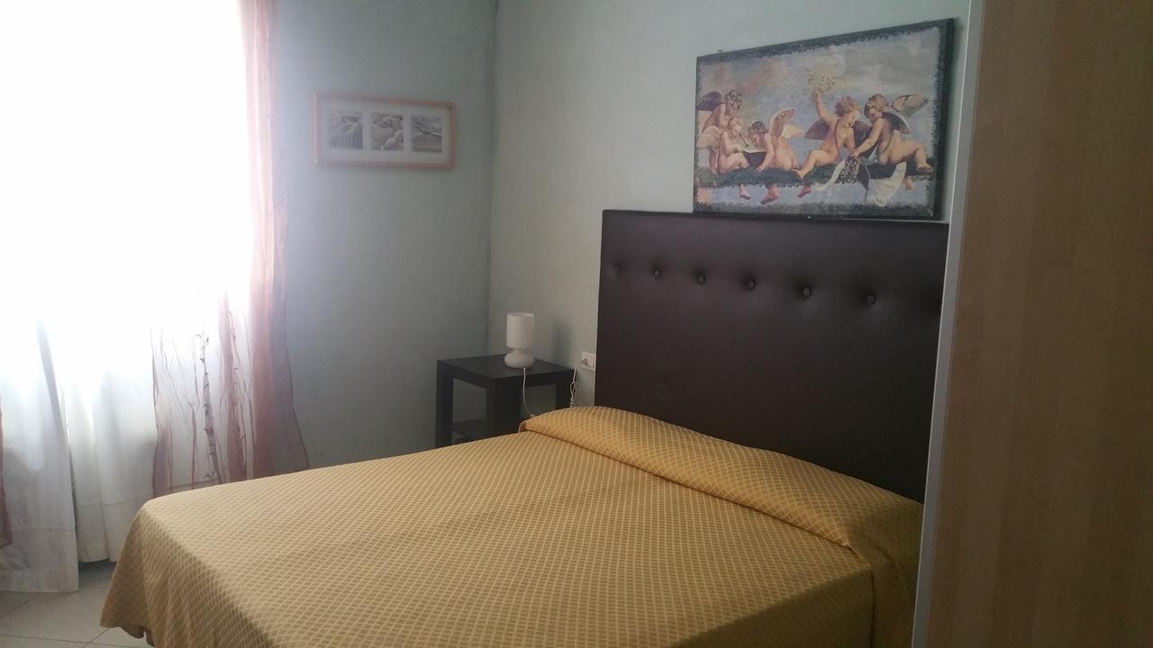 Hotel Illi Марина ди Маса Екстериор снимка