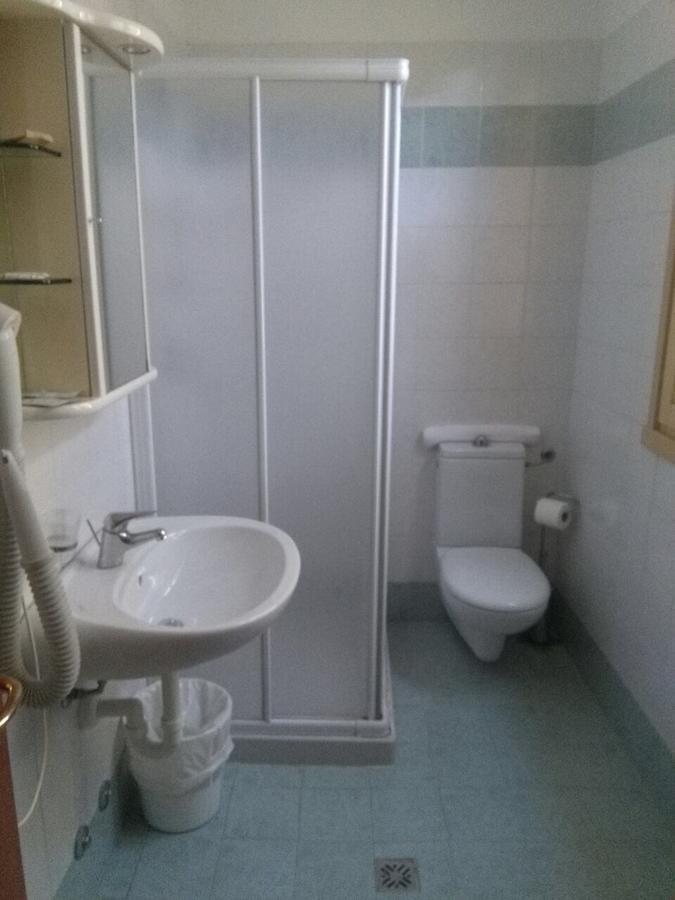 Hotel Illi Марина ди Маса Екстериор снимка